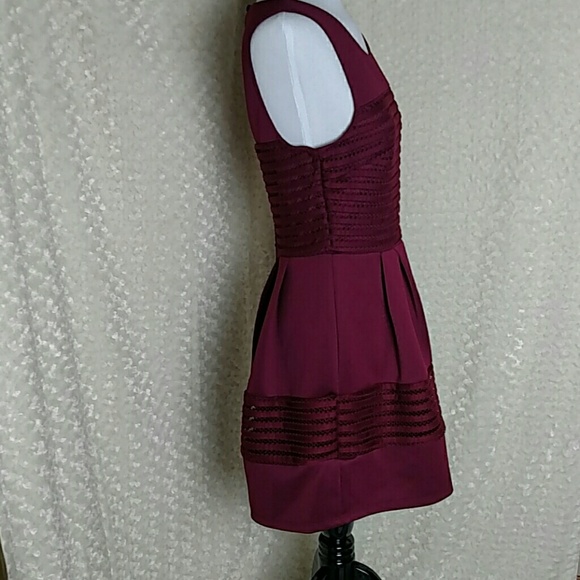 Trixxi Burgundy dress - Picture 3 of 4